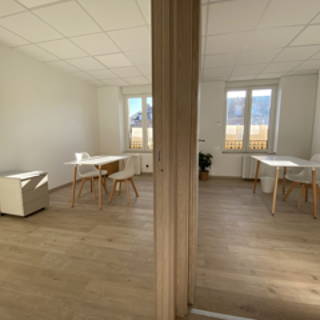 Bureau privé 12 m² 2 postes Location bureau Rue des Bouchers Fismes 51170 - photo 3